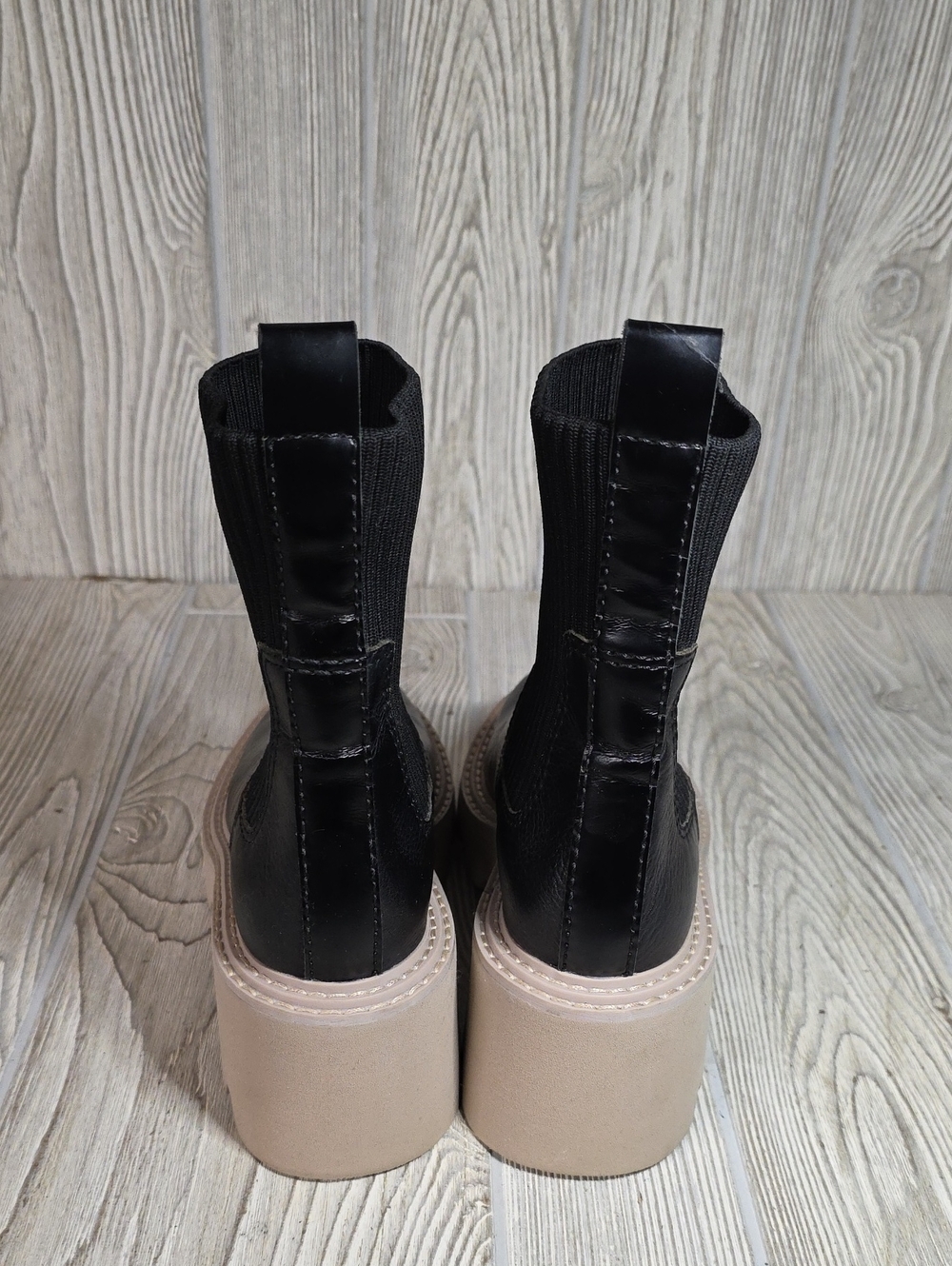 Dolce Vita Hoven H2O Chelsea Boots Black Leather Chucky Lug Platform Sole - Picture 5 of 13